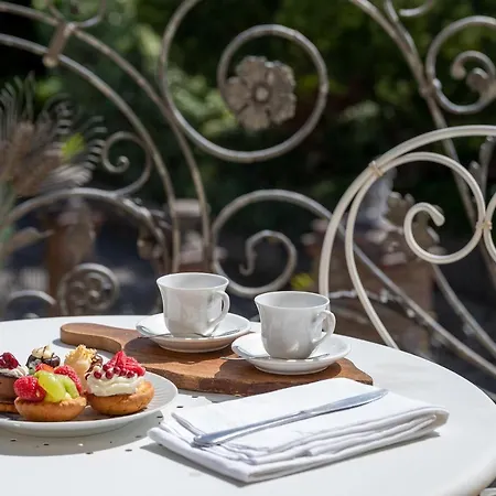 Beatrice 1836 Appartement